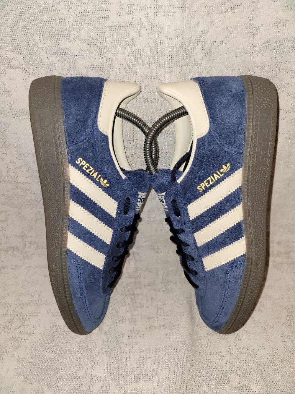Adidas Handball Spezial Men's Size 8 Athletic Shoes Blue Off Gum White Sneakers - Picture 8 of 16